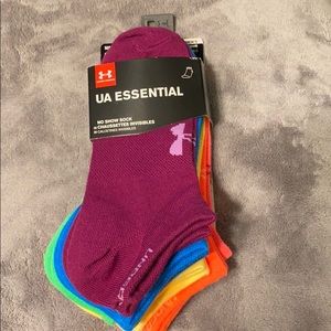 Brand new UA socks, womens 6 pack
